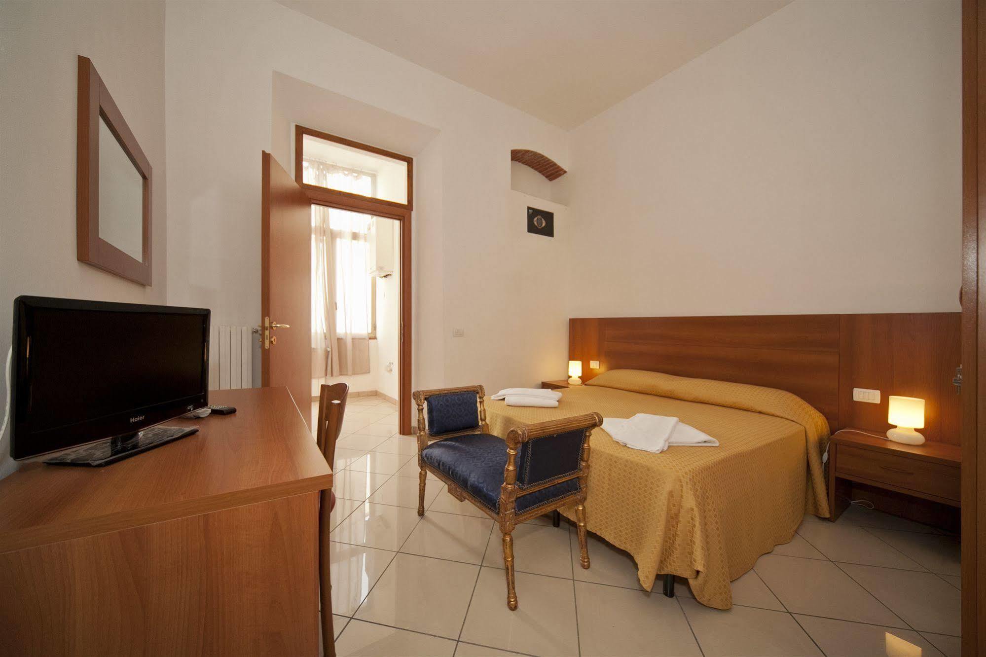 Hotel Dalmazia Florence Exterior photo