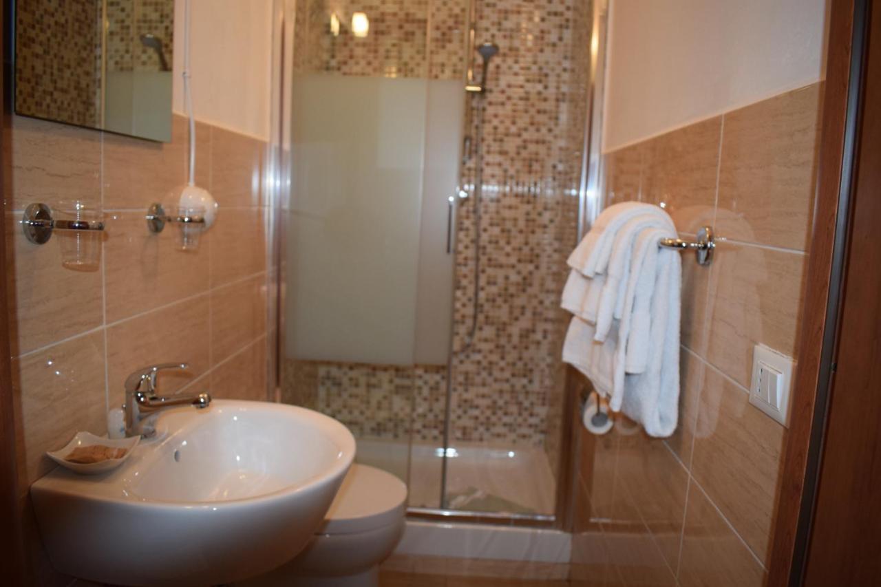 Hotel Dalmazia Florence Exterior photo